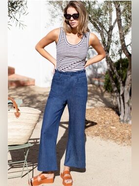 NWT Emerson Fry Tulip Crop Flare